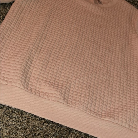Textured Light Pink Raglan Crewneck Sweater - Picture 2 of 2